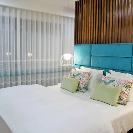 West Luxury Santa Cruz (Oeste)